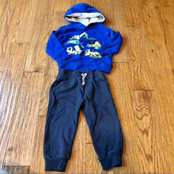 🚨 SALE ‼️ Kids headquarters construction sweat suit boys 2t - Picture 1 of 6